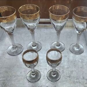 Elegant Gold Rimmed Glassware Set